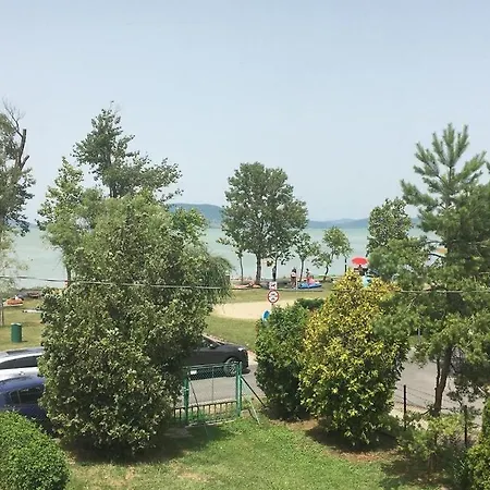 Centrum * Balatonfenyves